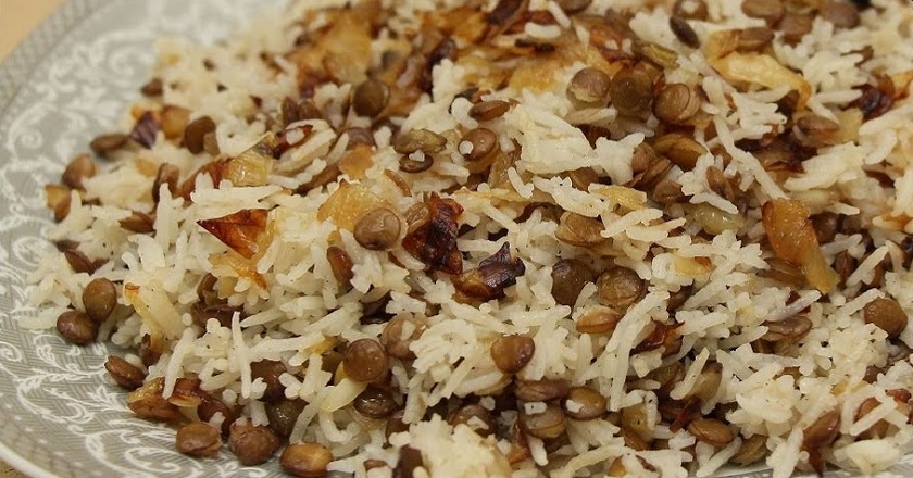 Маджадра — вкусное постное блюдо с чечевицей и рисом
