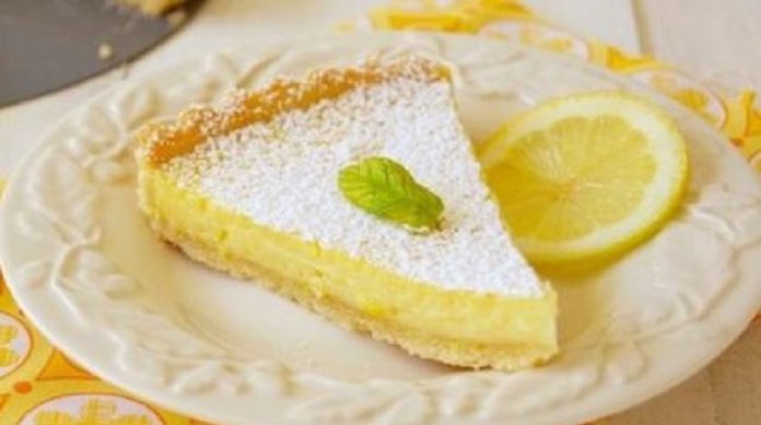 Домашний лимонный пирог: объедение к чаю