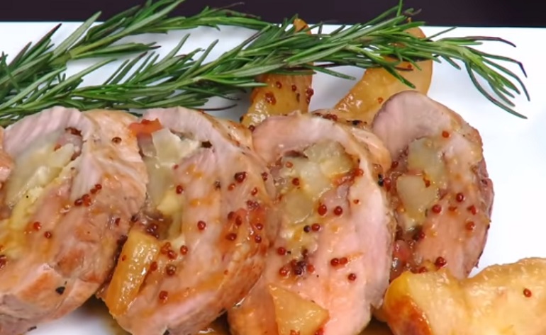 Свиная вырезка с грушами: мясное блюдо на праздничный стол