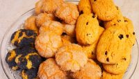 Сахарное песочное печенье «Полено»: с маком и изюмом
